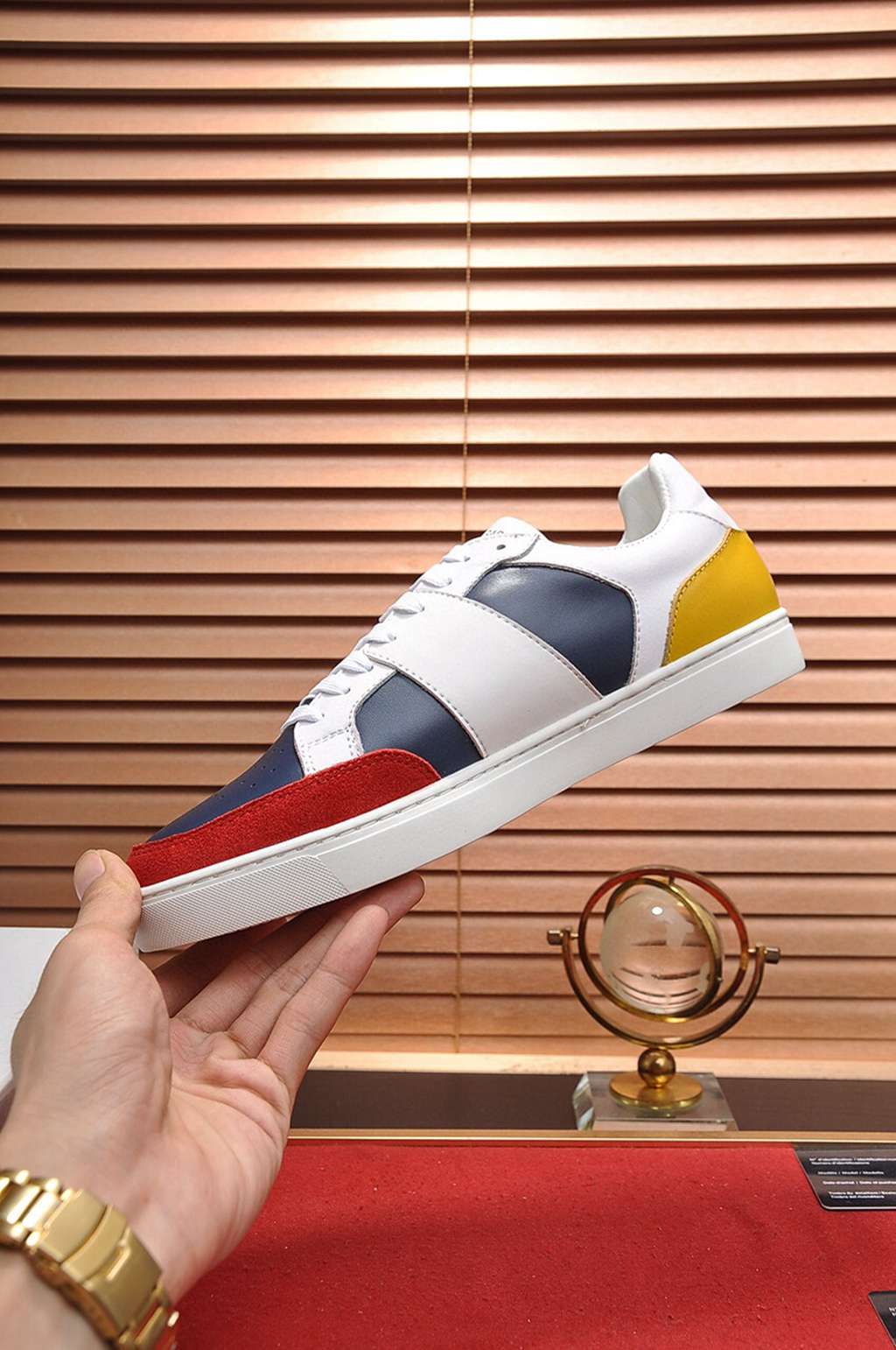 D*G sneaker